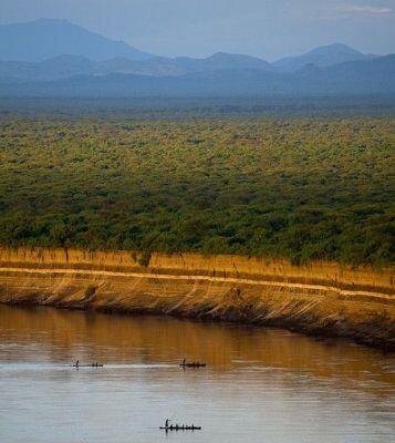 musafircom-on-twitter-quotaroundtheworldindays-rafting-along-the-omo-river-in-ethiopia-is-an-unparal-14193479668gn4k