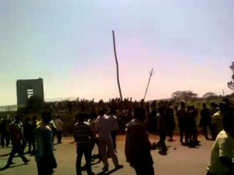 police-shoot-protesters-in-bahr-dar-ethiopia-dec-youtube-1419085361g8nk4